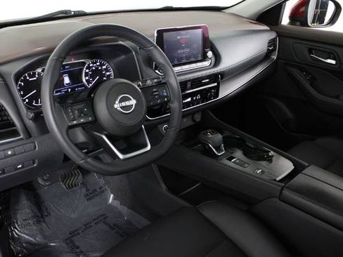 Certified 2022 Nissan Rogue SV w/ SV Premium Package FWD image 20