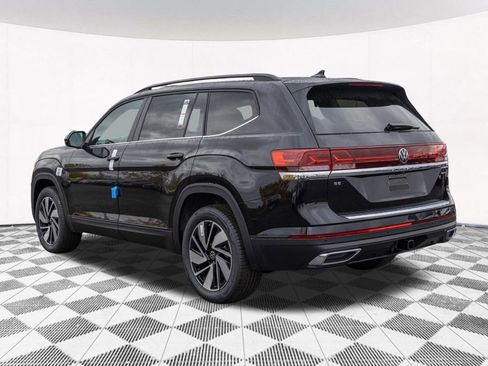 New 2026 Volkswagen Atlas SE image 12