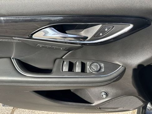 Used 2023 Buick Envision Essence image 21