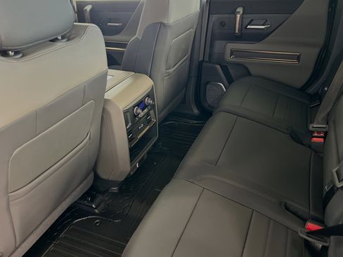 New 2025 GMC Hummer EV 3X image 13