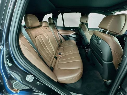 Used 2021 BMW X5 xDrive45e w/ Executive Package AWD/4WD image 28