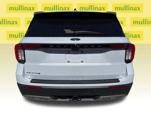 New 2026 Ford Explorer Active w/ Active Comfort Package image 14