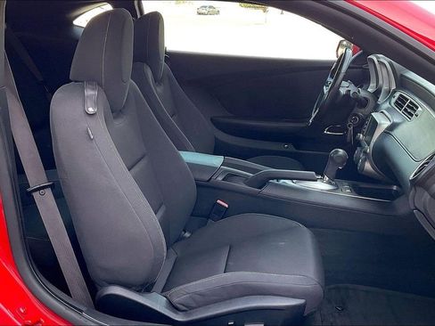 Used 2015 Chevrolet Camaro LT image 7