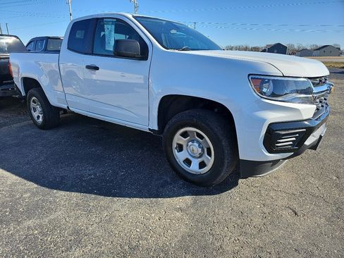 Used 2022 Chevrolet Colorado W/T w/ WT Convenience Package image 2