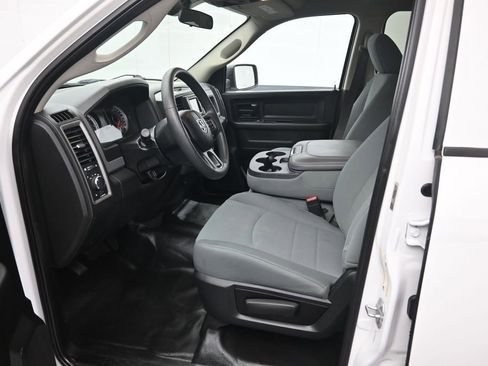 Used 2019 RAM 1500 Tradesman w/ Popular Equipment Group AWD/4WD image 9