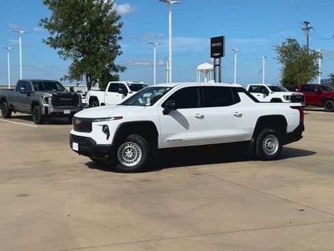 New 2025 Chevrolet Silverado EV W/T image 6
