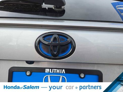 Used 2022 Toyota RAV4 XSE image 8