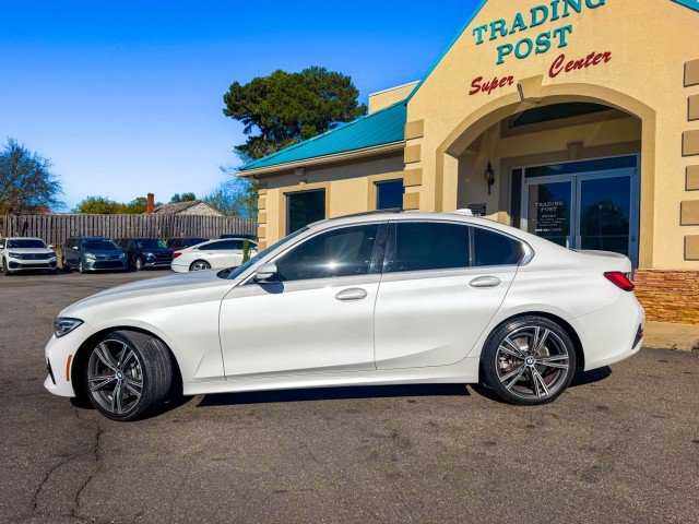 Used 2021 BMW 330i Sedan w/ Premium Package RWD image 29