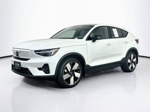 Used 2023 Volvo C40 P8 Recharge Ultimate w/ Protection Package Premier AWD/4WD image 3