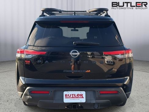 Used 2023 Nissan Pathfinder Rock Creek AWD/4WD image 5