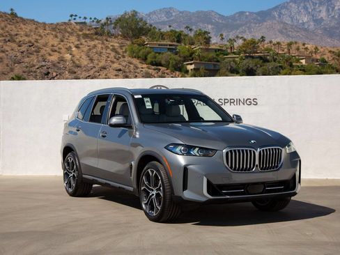 Used 2026 BMW X5 sDrive40i w/ Parking Assistance Package RWD image 8
