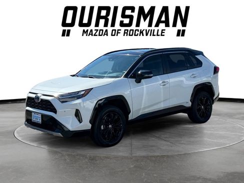 Used 2022 Toyota RAV4 XSE image 2