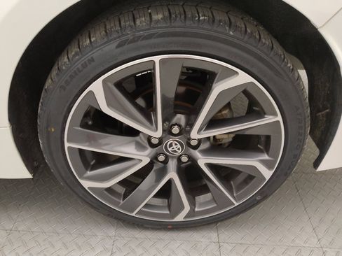 Used 2021 Toyota Corolla SE FWD image 31
