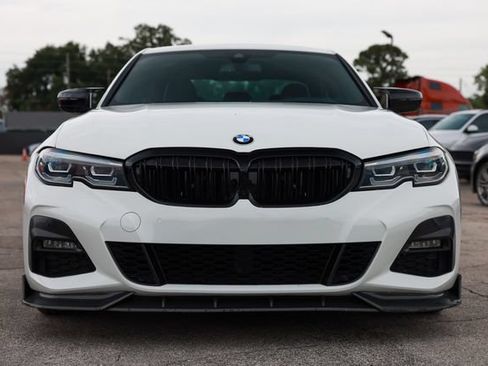 Used 2020 BMW 330i Sedan w/ M Sport Package RWD image 22