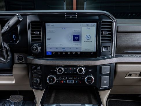 Used 2026 Ford F250 Platinum w/ Platinum Plus Package image 24