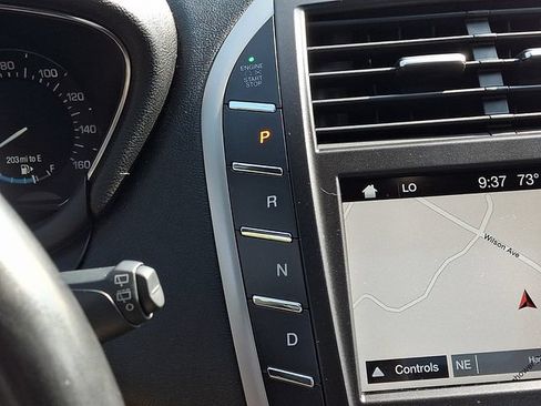 Used 2019 Lincoln MKC Reserve w/ MKC Climate Package AWD/4WD image 15