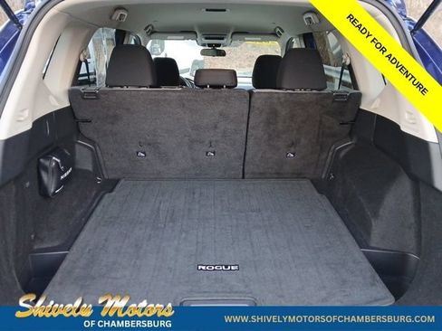 Used 2023 Nissan Rogue SV AWD/4WD image 9