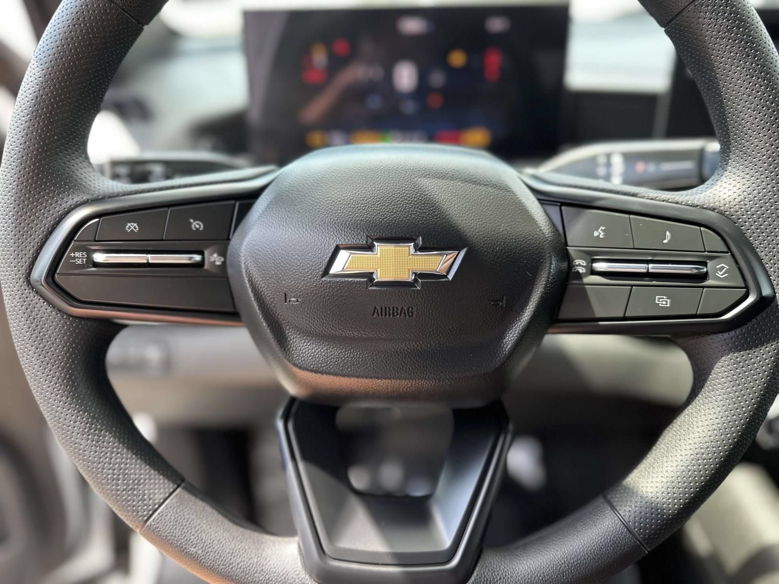 Used 2025 Chevrolet Silverado EV W/T AWD/4WD image 14