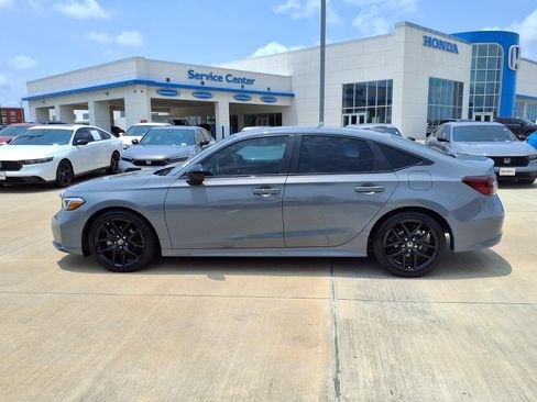 Used 2026 Honda Civic Sport image 3