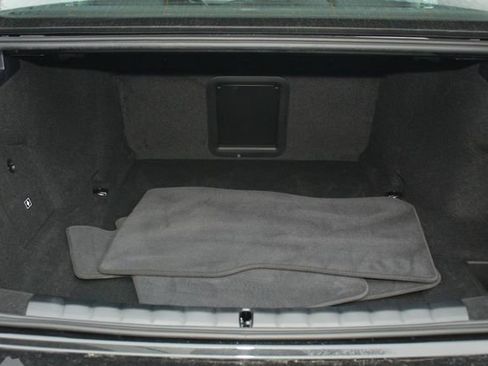 Used 2025 BMW i7 xDrive60 image 7