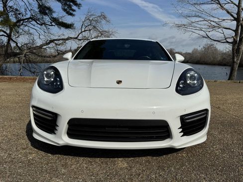 Used 2016 Porsche Panamera GTS image 13