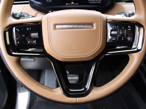 Used 2023 Land Rover Range Rover Sport SE Dynamic image 12