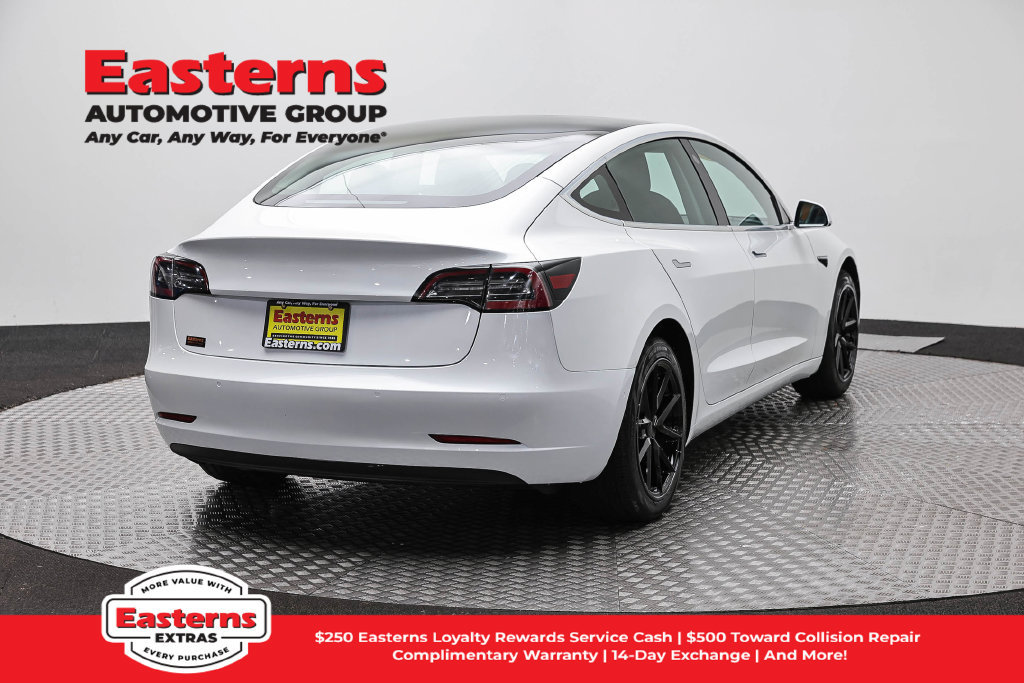 Used 2020 Tesla Model 3 Standard Range Plus RWD image 5