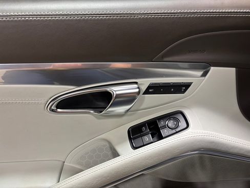 Used 2013 Porsche 911 Carrera S image 19