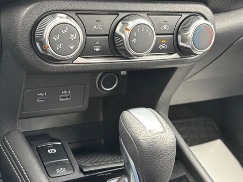 Used 2024 Nissan Kicks SV w/ Interior Electronics Package image 17