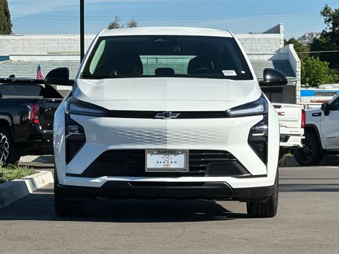 New 2027 Chevrolet Bolt LT w/ Comfort Package FWD image 9