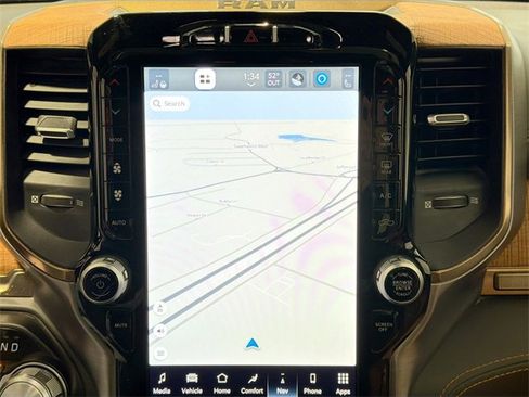 Used 2022 RAM 1500 Limited w/ Body Color Bumper Group image 11