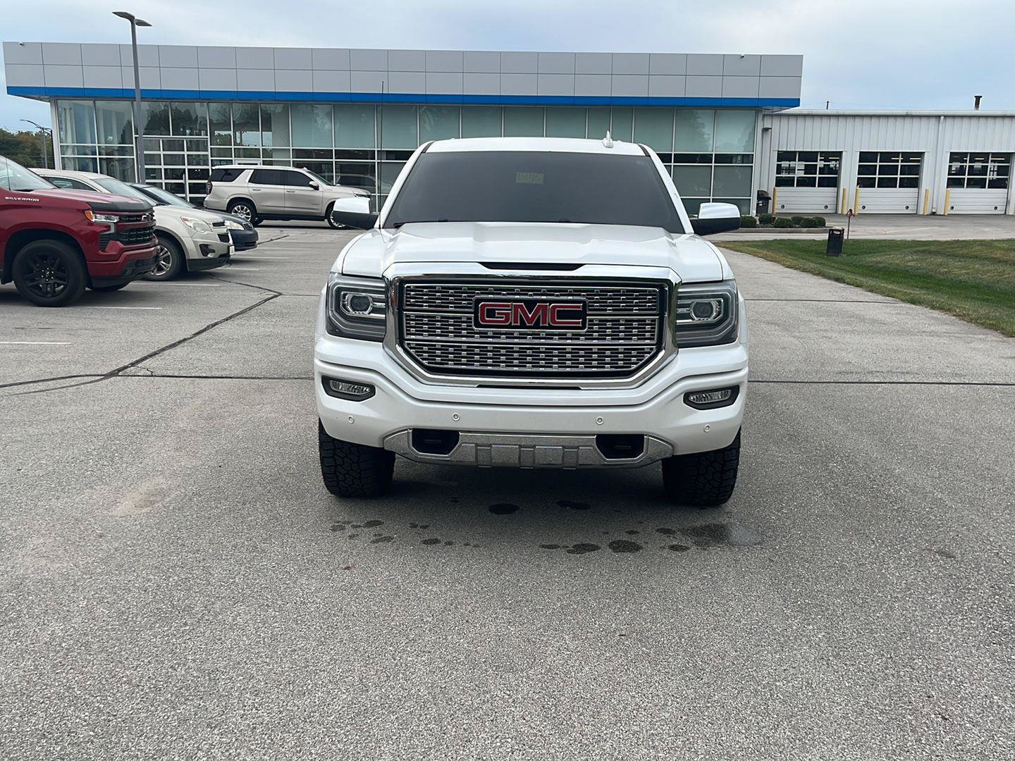 Used 2016 GMC Sierra 1500 Denali AWD/4WD image 8