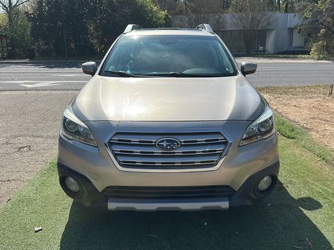Used 2016 Subaru Outback 2.5i Limited image 2