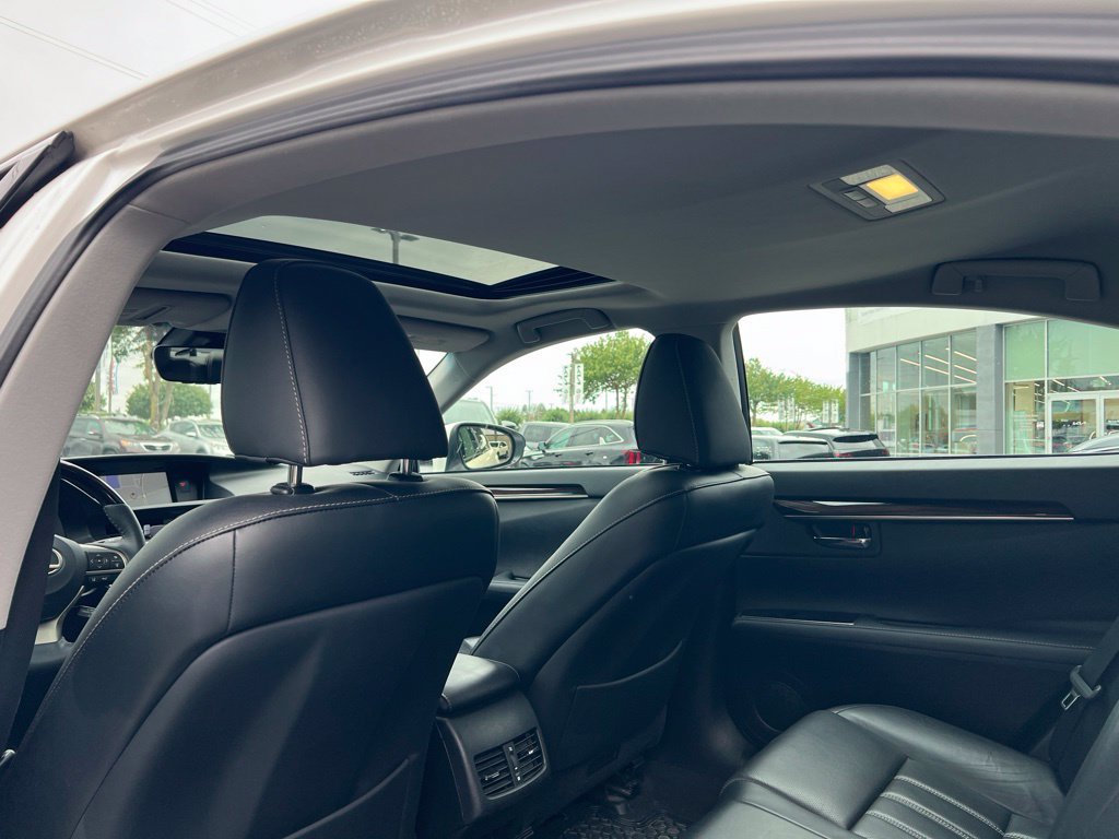 Used 2017 Lexus ES 350 FWD image 9