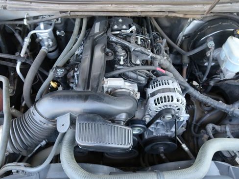 Used 2010 Chevrolet Silverado 1500 LT w/ Power Pack Plus RWD image 37