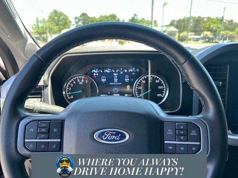 Used 2023 Ford F150 4x4 SuperCrew image 11