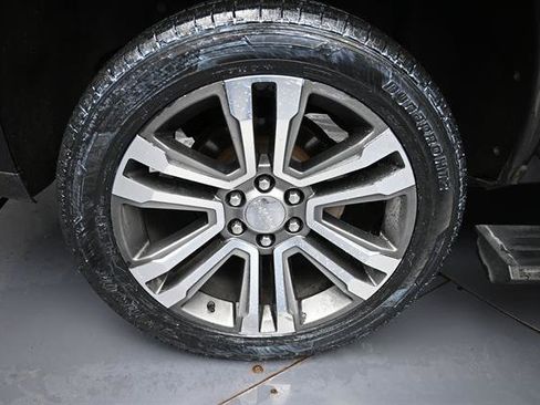 Used 2018 GMC Yukon Denali w/ Denali Ultimate Package RWD image 24