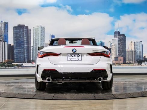 Used 2026 BMW 430i Convertible w/ M Sport Package image 13