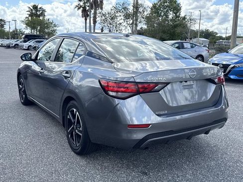 Certified 2025 Nissan Sentra SV FWD image 6