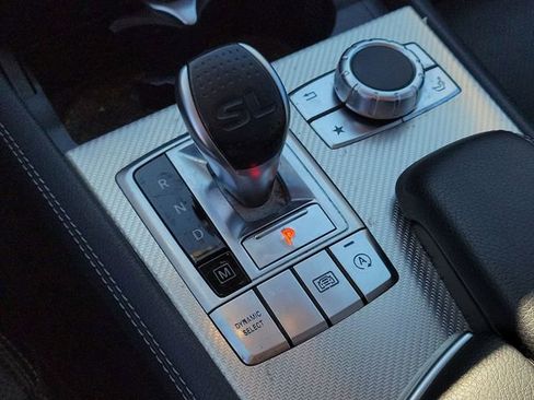 Used 2017 Mercedes-Benz SL 550 w/ Driver Assistance Package image 24