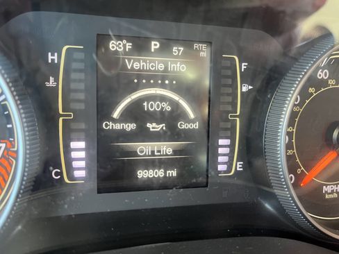 Used 2015 Jeep Cherokee Latitude w/ Cold Weather Group image 14