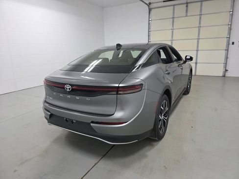 New 2026 Toyota Crown XLE image 4