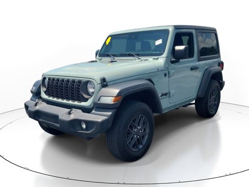 Used 2024 Jeep Wrangler Sport AWD/4WD image 3