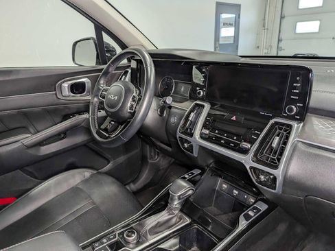 Used 2022 Kia Sorento SX AWD/4WD image 45