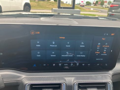 Used 2025 Ford Mustang Premium RWD image 22