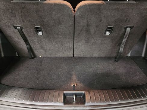 Used 2023 Kia Sorento LX image 55