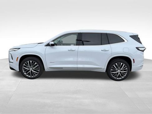 New 2026 Buick Enclave Avenir image 4