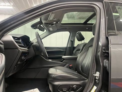Used 2022 Jeep Grand Cherokee Limited 4xe AWD/4WD image 11