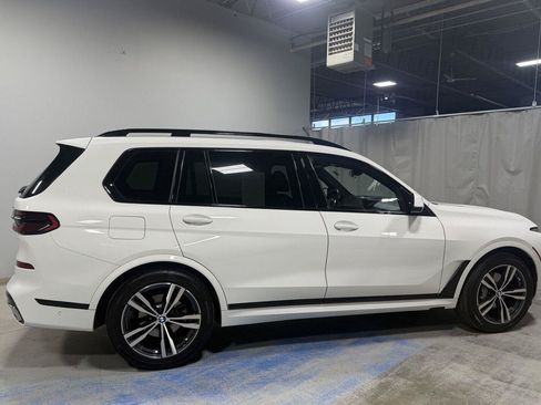 Used 2024 BMW X7 xDrive40i w/ M Sport Package AWD/4WD image 19