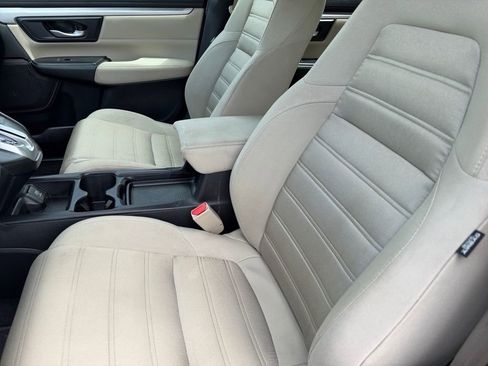 Used 2019 Honda CR-V LX image 10